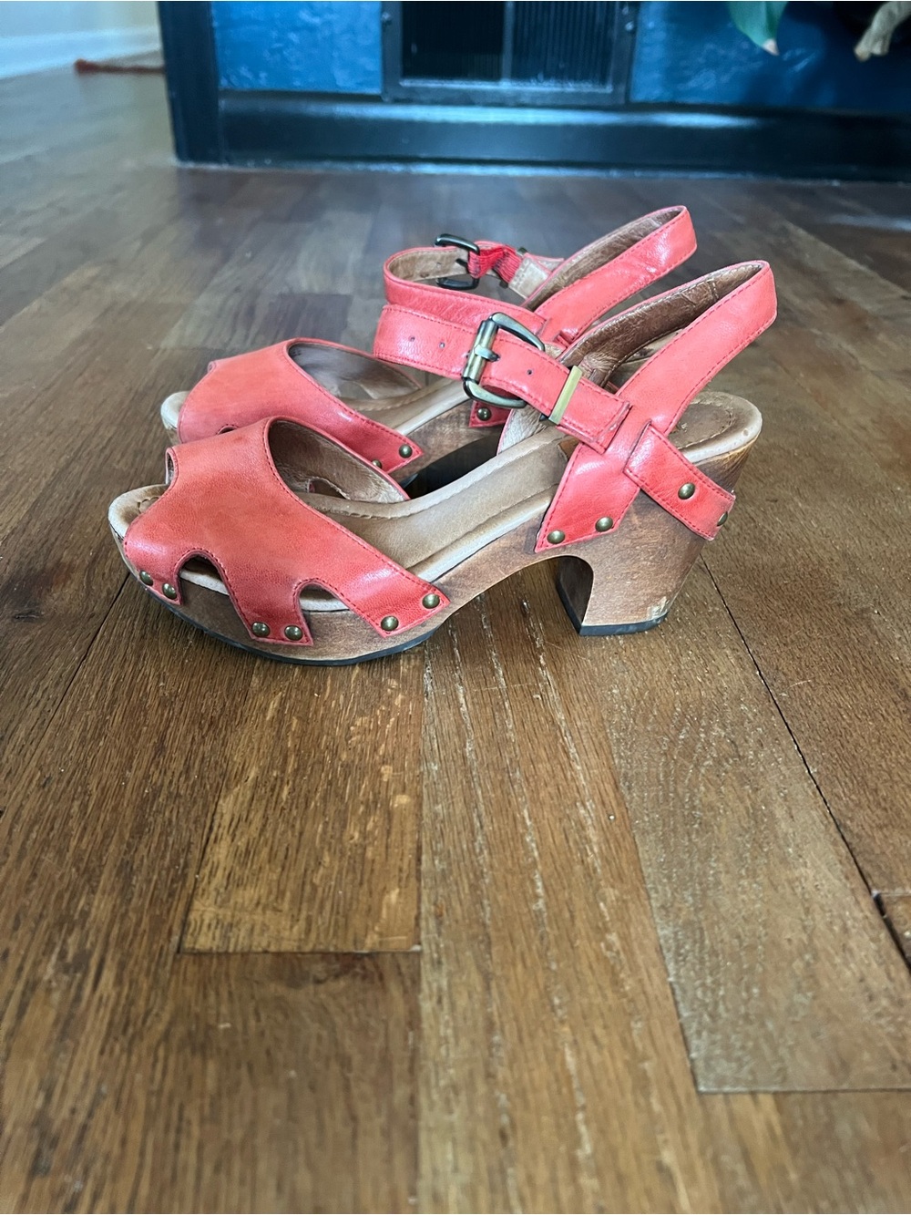 Miz Mooz Coral-Red Leather Platform Slingback Clogs
